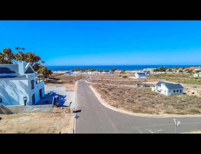 2 BEDROOM HOUSE FOR SALE IN ST HELENA VIEWS